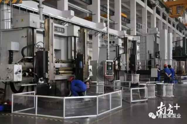 65年来,半岛网页版·官方端网站-半岛online(中国)一直专注于泵领域的研究和应用,图为半岛网页版·官方端网站-半岛online(中国)车间